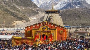 Breaking: बाबा केदार के द्वार पर भक्तों का सैलाब, रिकॉर्ड तोड़ संख्या में पहुंच रहे श्रद्धालु